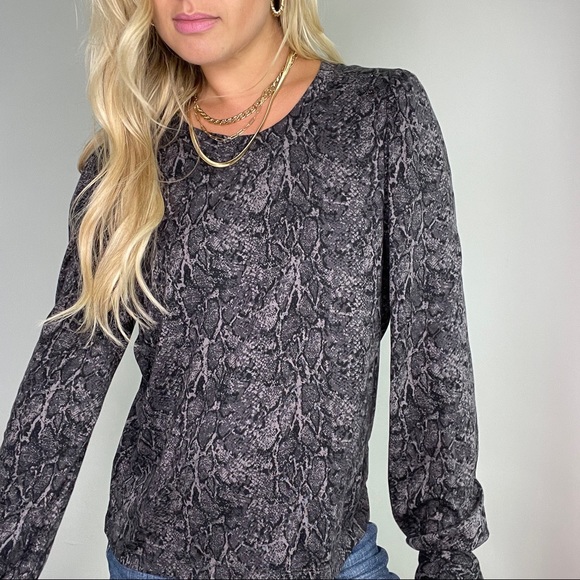 Rails Grey Snakeskin Long Sleeve Top - Picture 3 of 9